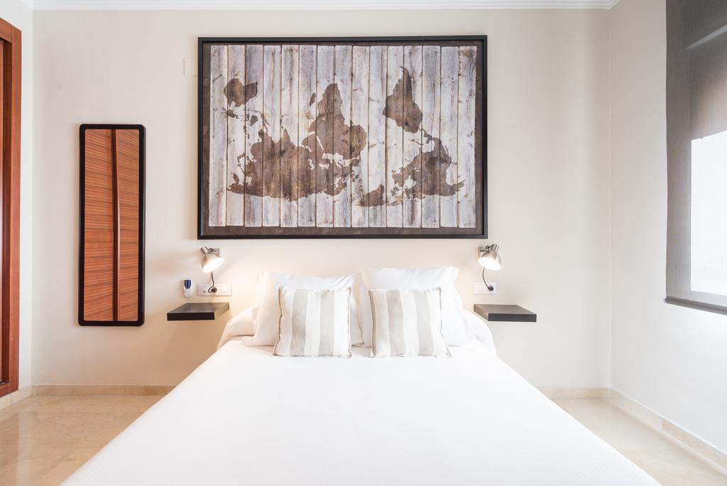 Апартаменти Alameda De Colon Relax & Quiet Business & Family Малага Екстер'єр фото